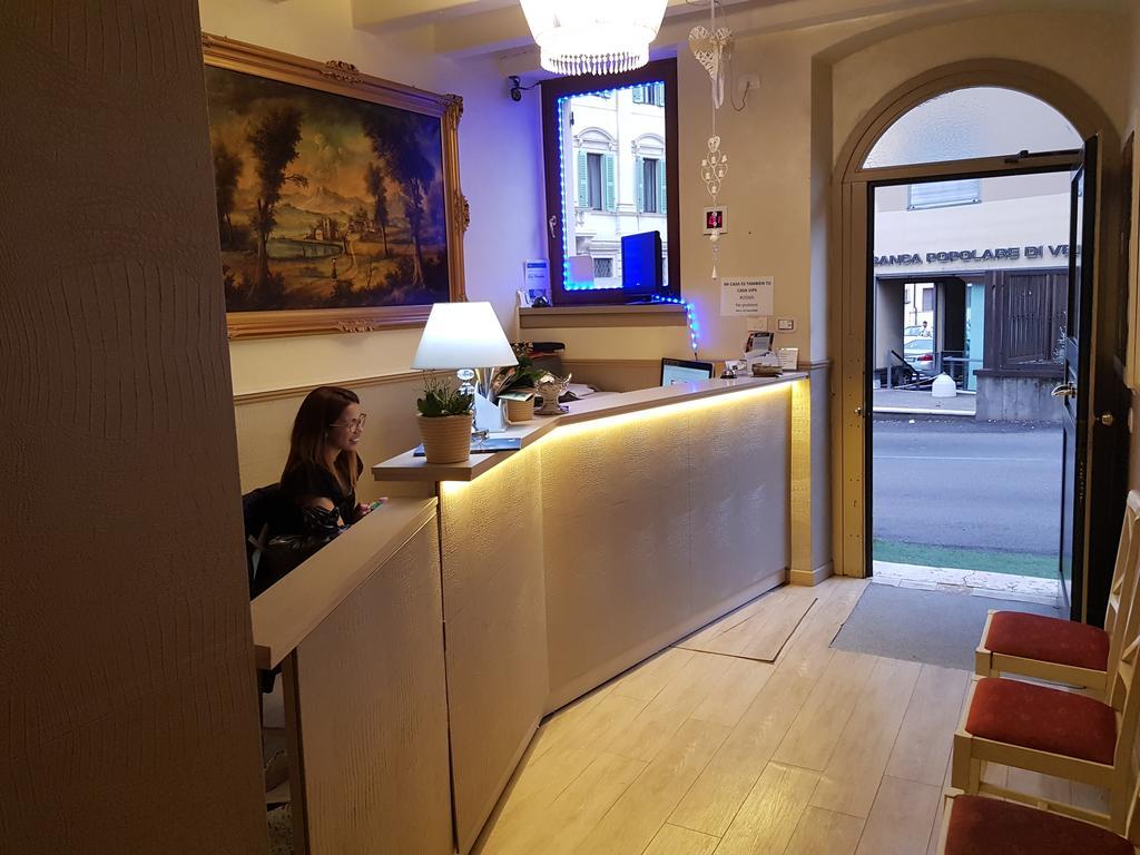 فندق فيرونافي  Mi Casa Es Tambien Tu Casa Vips المظهر الخارجي الصورة