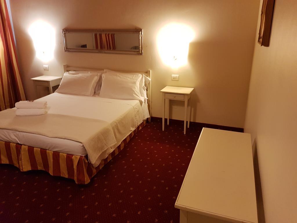 فندق فيرونافي  Mi Casa Es Tambien Tu Casa Vips المظهر الخارجي الصورة