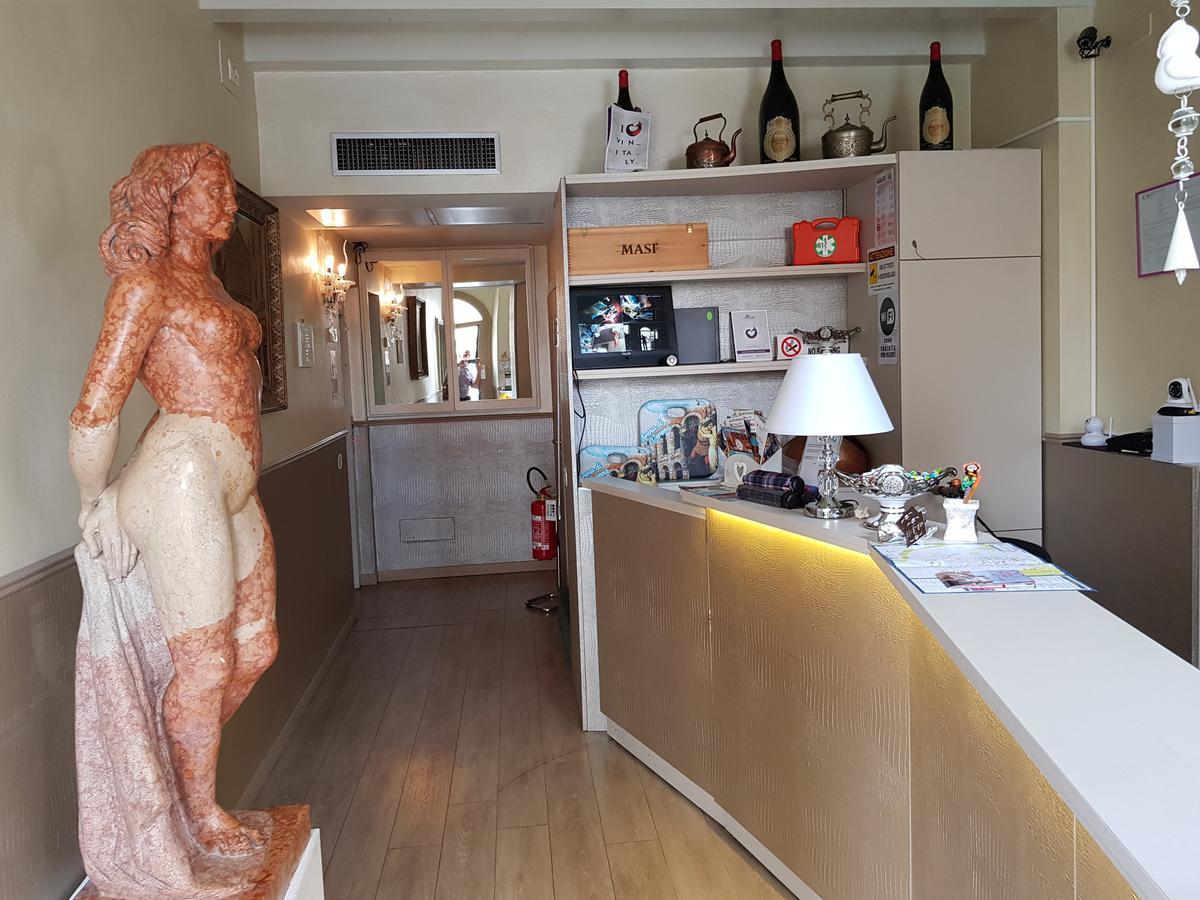 فندق فيرونافي  Mi Casa Es Tambien Tu Casa Vips المظهر الخارجي الصورة